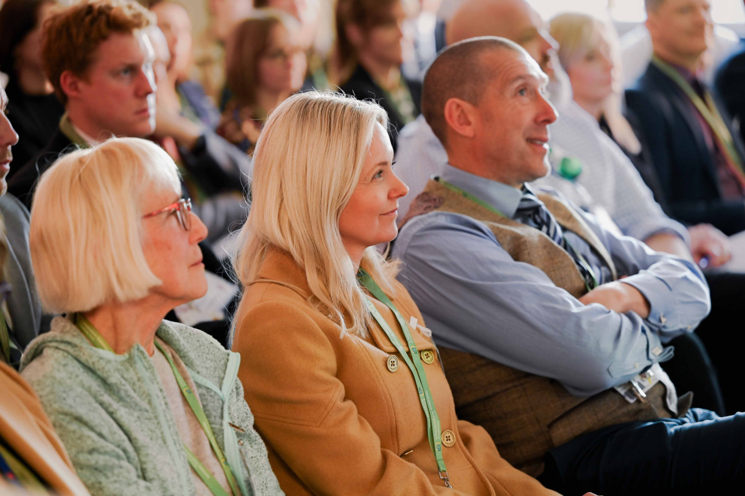 staff-inspired-crowd-4